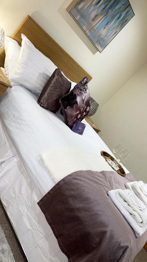 The Armada Inn Armoy Екстериор снимка