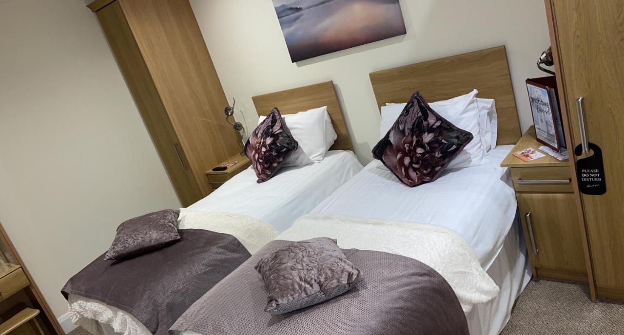 The Armada Inn Armoy Екстериор снимка